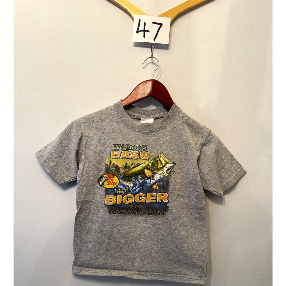 Bass Pro Shops Boys 6-7Y Gray Graphic Fishing T Shirt Short Sleeve Crew